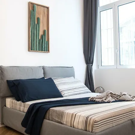 Apartment Cinque Giornate Rentclass Tosca *
