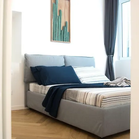 Apartment Cinque Giornate Rentclass Tosca